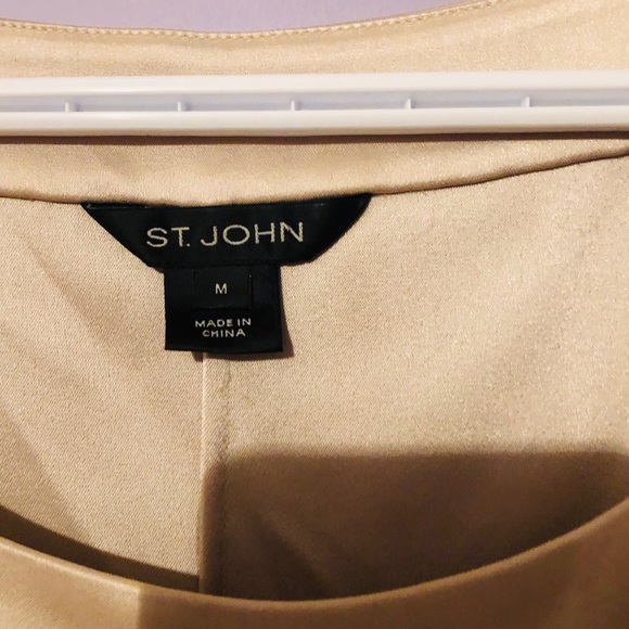 St. John Champagne Gold Sleeveless Gathered Blouse - Picture 6 of 7